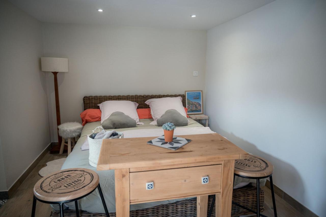 Chambre Folle Avoine Brie-et-Angonnes Exterior photo